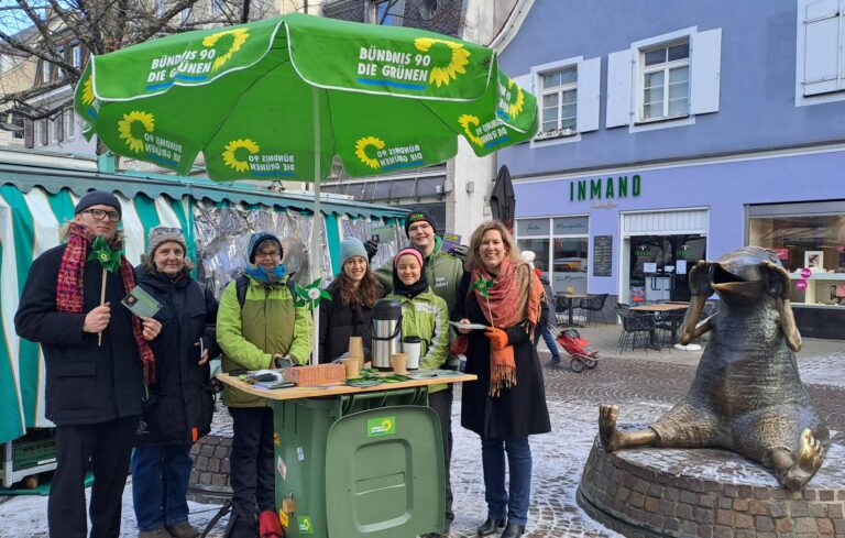 Wahlkampfstand im neuen Jahr 2026